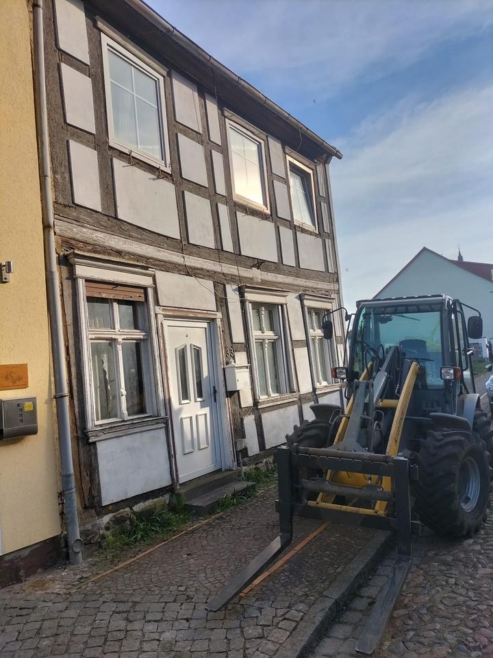 Thumbnail-Sanierungsbedürftiges Einfamilienhaus zu verkaufen