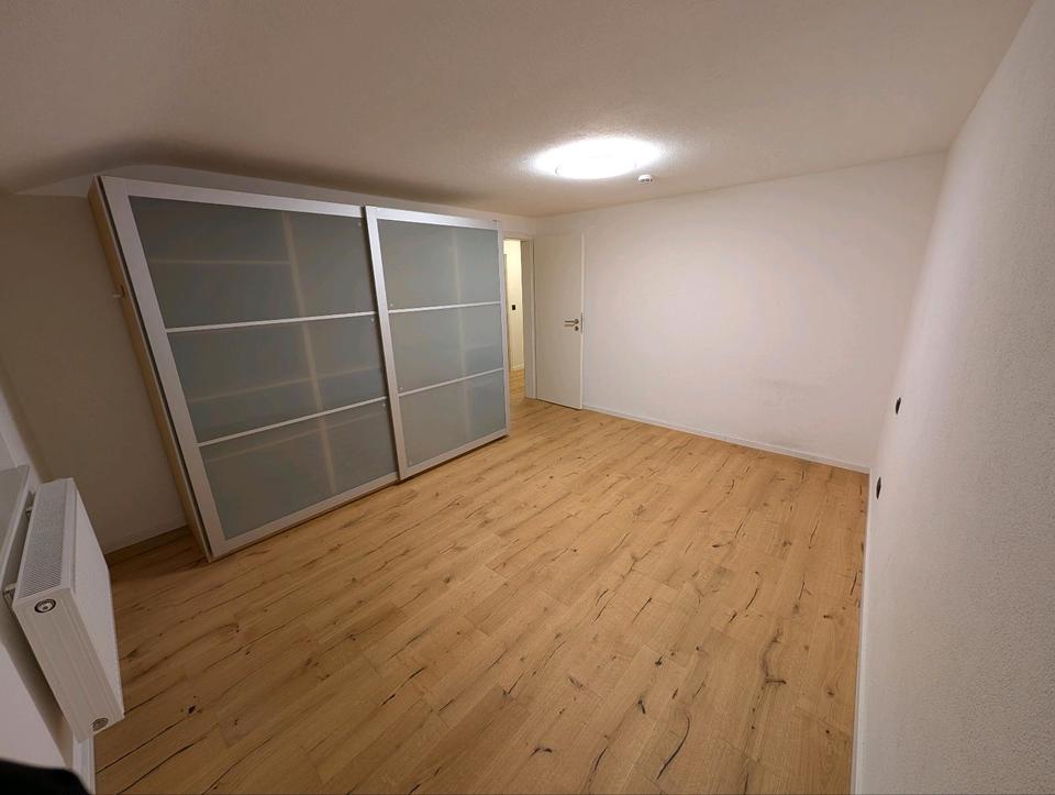 Thumbnail-WG-Zimmer in LE-Musberg zu vermieten