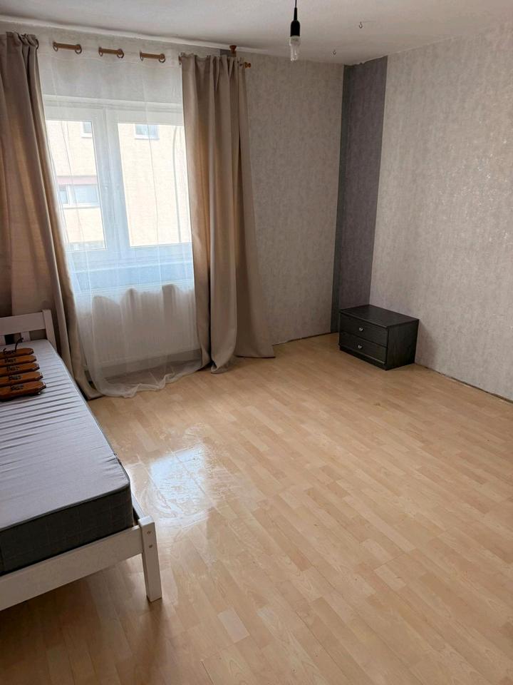 Thumbnail-2 Zimmerwohnung mit Balkon in Paderborn Elsen zu vermieten