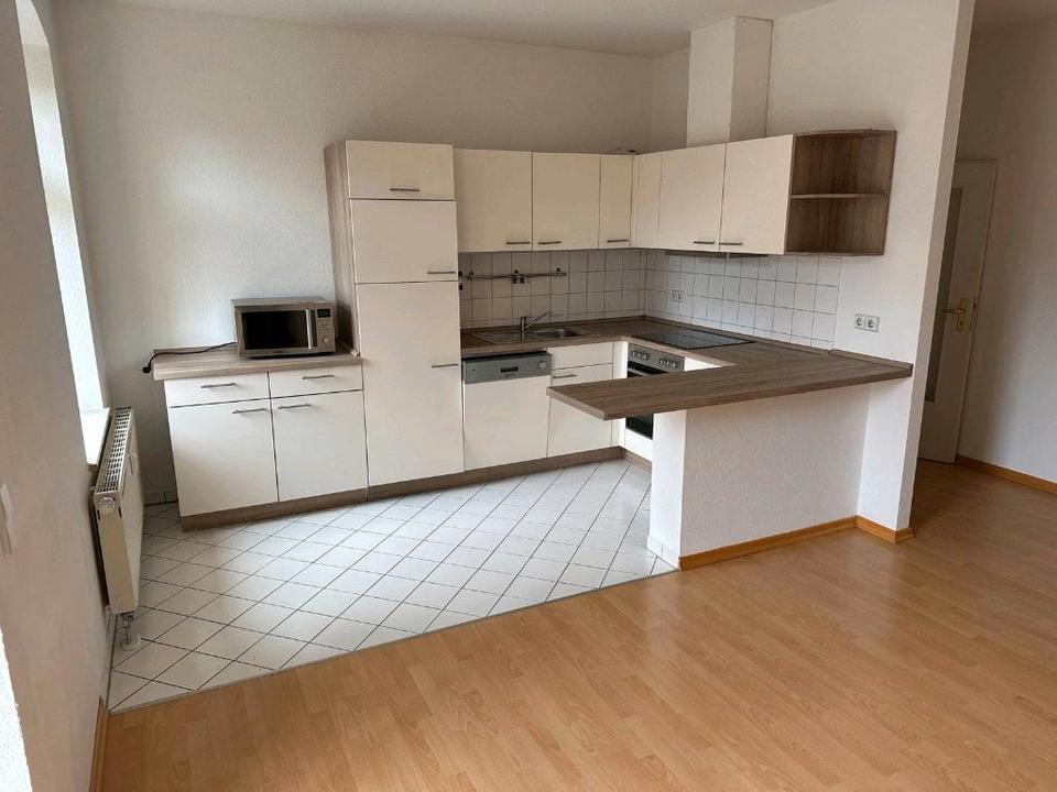 Thumbnail-3-Raum-Wohnung mit Einbauküche,Balkon, Nähe Klinikum Chemnitz, TG