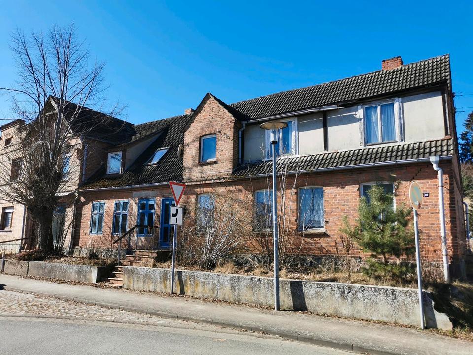 Thumbnail-Haus und Grundstück