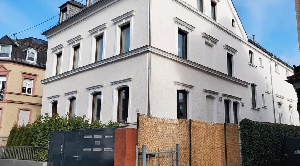 Thumbnail-Mehrfamilienhaus mit ehemaligem Tanzsaal in Wiesbaden-Dotzheim –