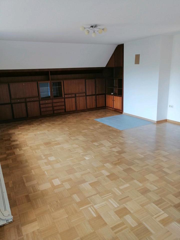 Thumbnail-Renovierte 3 Zimmer Wohnung