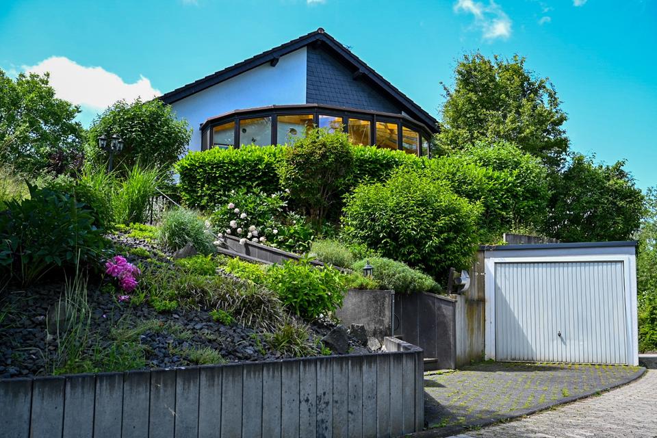 Thumbnail-Einfamilienhaus in Top-Lage günstig zu verkaufen!!!