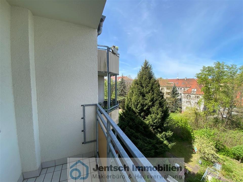 Thumbnail-schöne 2-Raum Wohnung mit 2 Balkonen im Osten Leipzigs zu vermieten