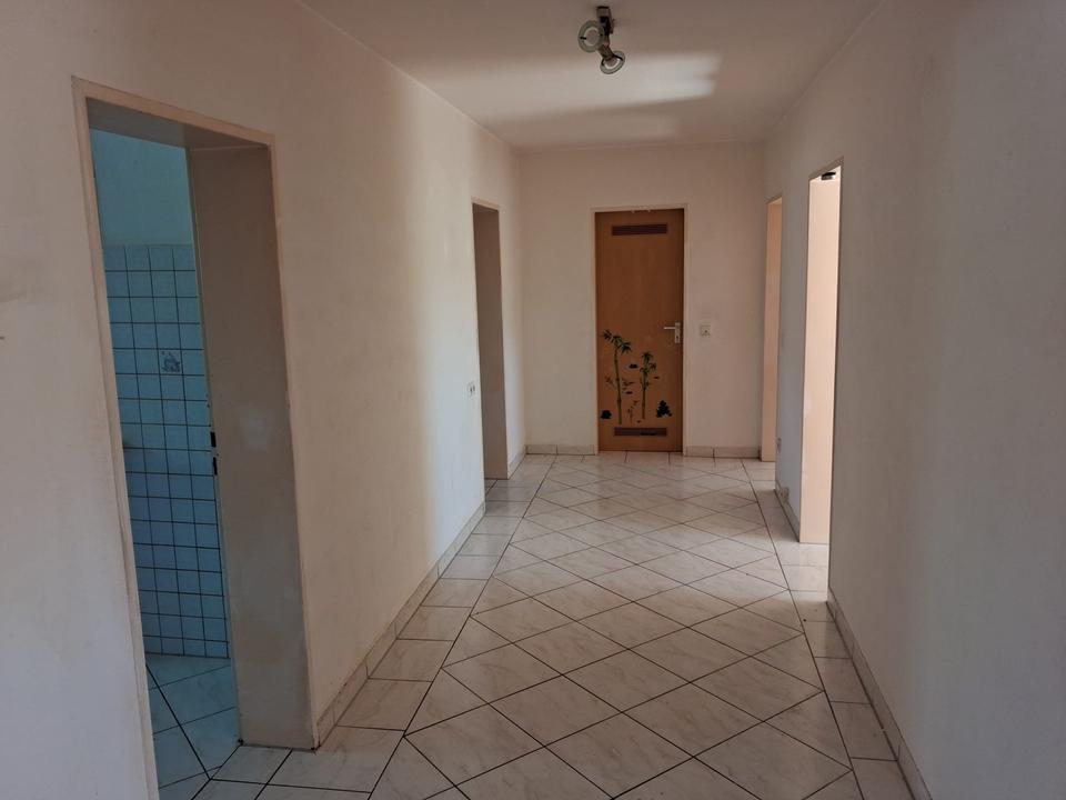 Thumbnail-4 Zimmer Wohnung in Neunkirchen