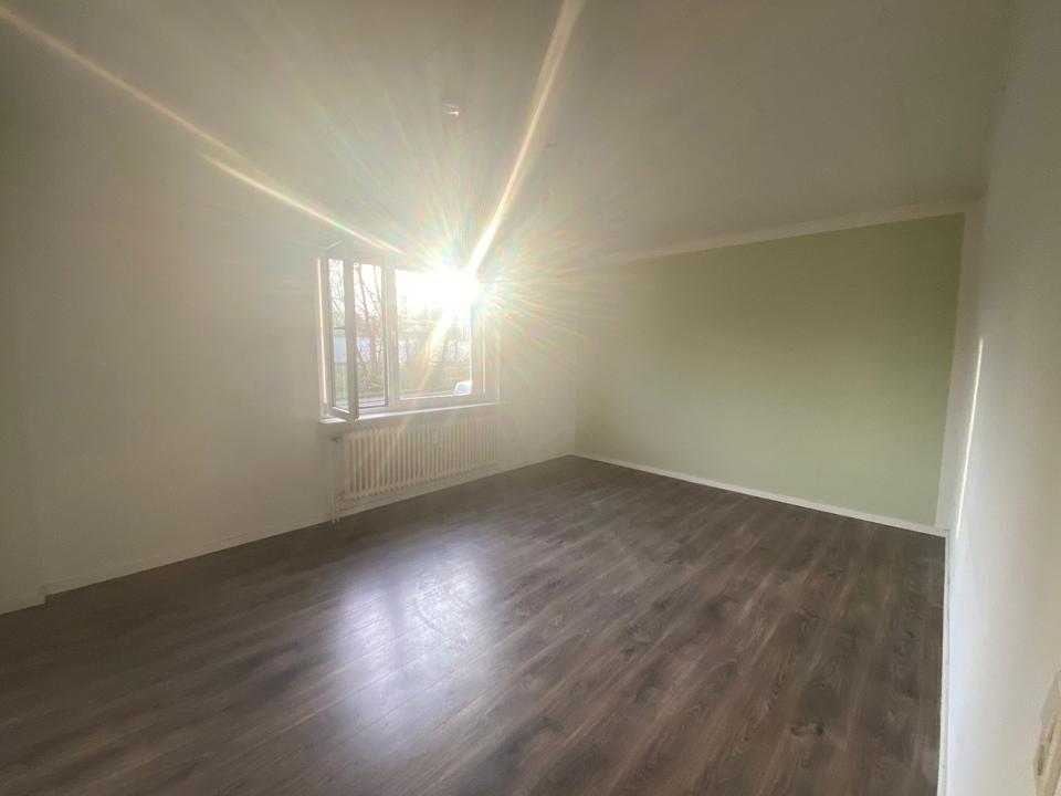 Thumbnail-gemütliche Wohnung mit Garten und Garage