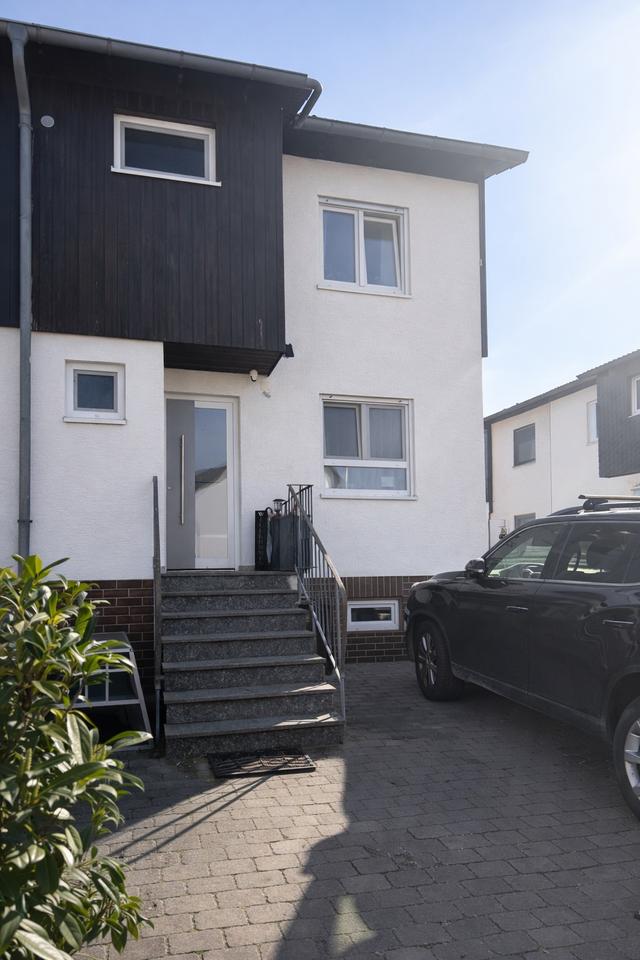 Thumbnail-Gepflegtes, kernsaniertes Reihenendhaus mit Wintergarten & Kamin