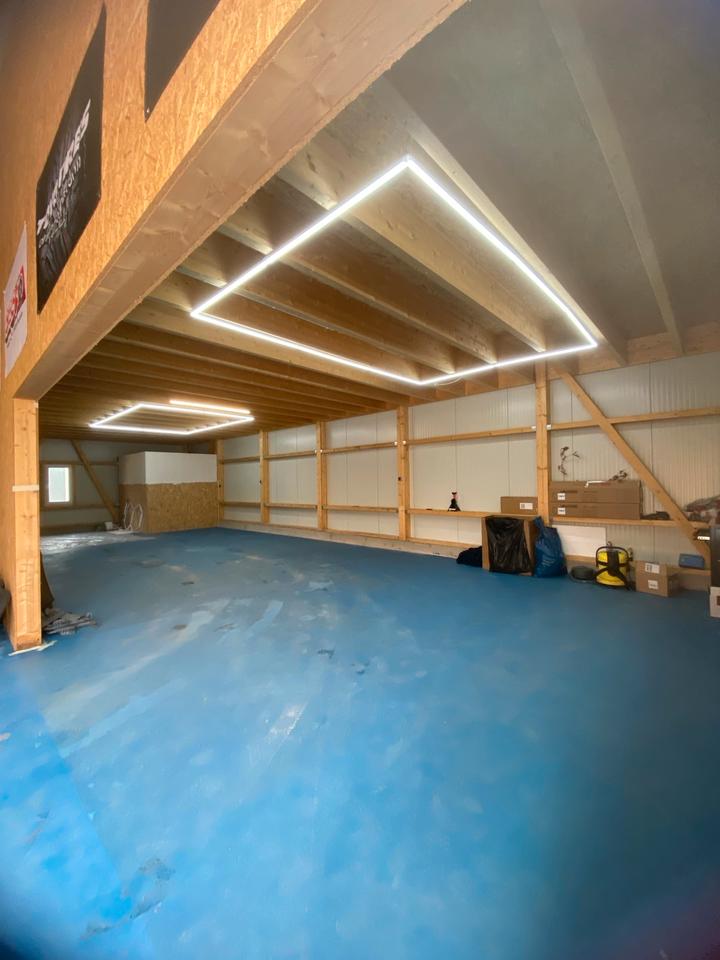 Thumbnail-Hallenhälfte zu Vermieten 90qm