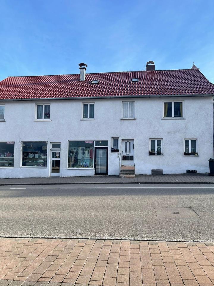 Thumbnail-Mehrfamilienhaus mit großem Garten