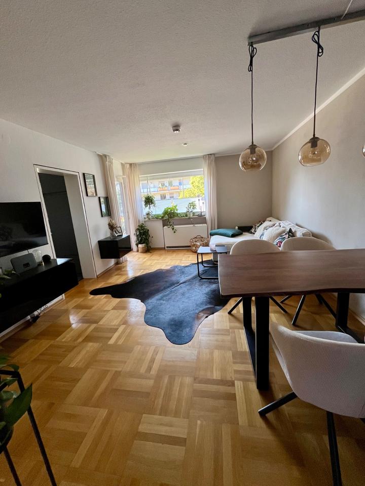 Thumbnail-Frisch renovierte 1,5-Zi.-Wohnung mit Balkon und Einbauküche