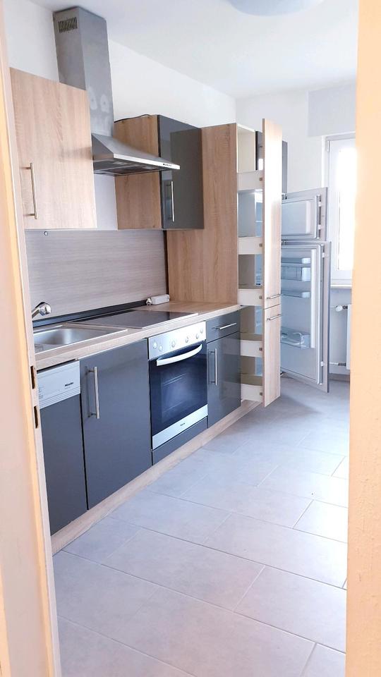 Thumbnail-2ZKB Wohnung mit Einbauküche und Balkon in Uninähe zu vermieten