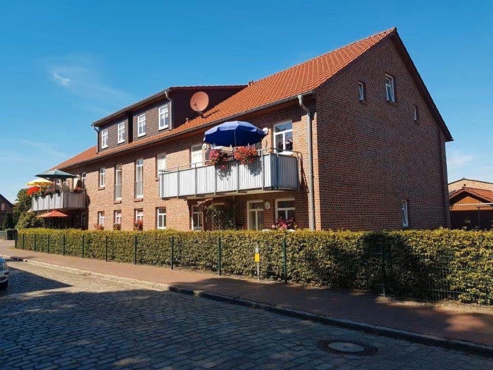 Thumbnail-2-Zimmerwohnung in Lübtheen mit Terrasse, Schulstr. 14 im EG