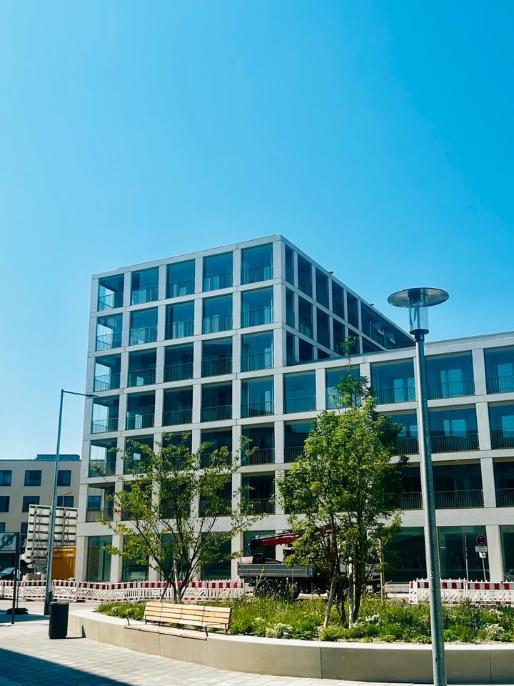 Thumbnail-Neu-Pasing: Erstbezug! Exklusive 2-Zimmer-Panoramawohnung