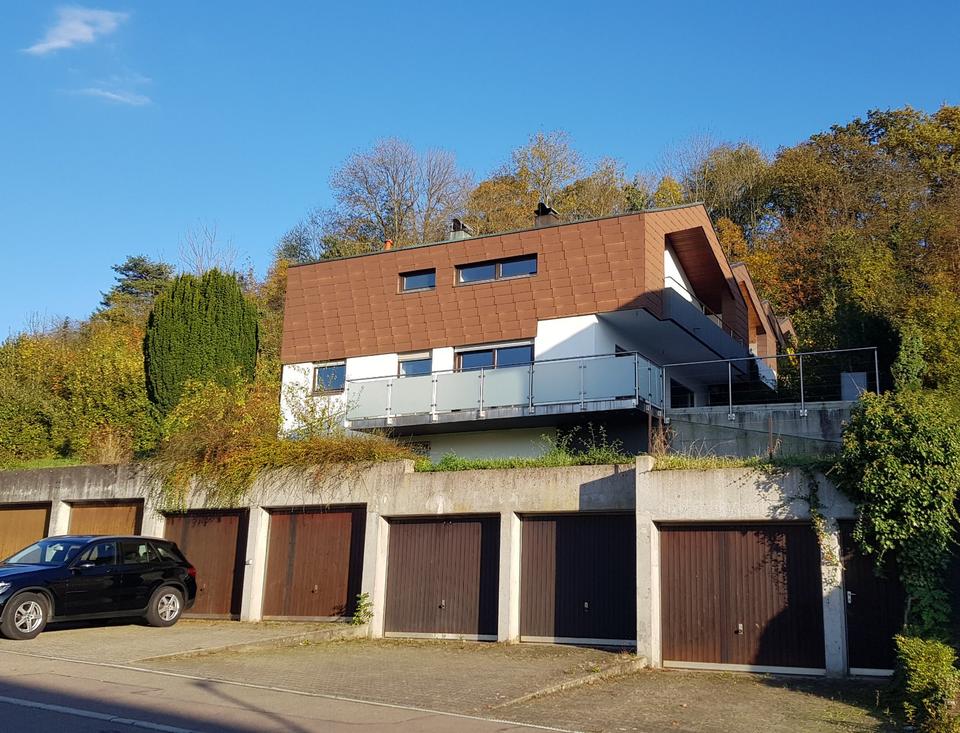 Thumbnail-Wunderschönes Einfamilienhaus mit großer Terrasse u. Balkon