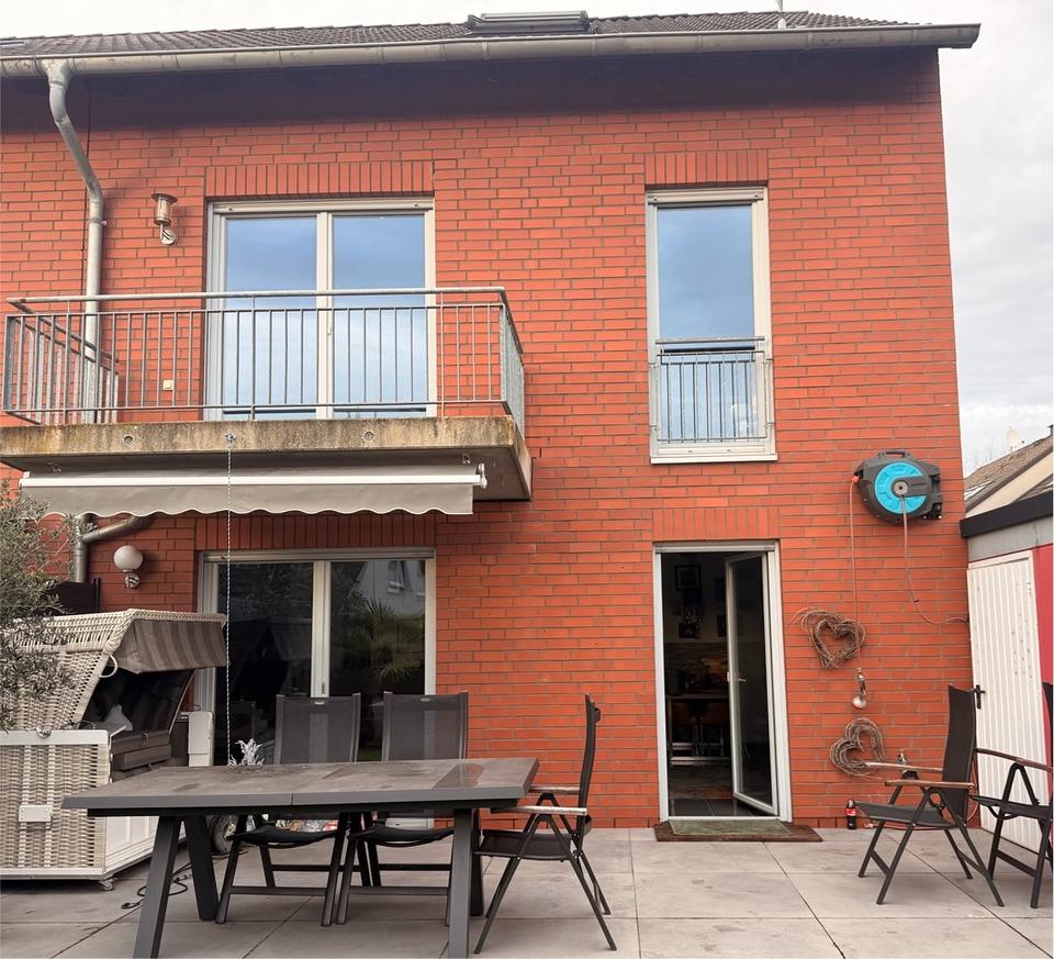 Thumbnail-Reihenendhaus in Frechen mit Garten und Garage - von Privat -