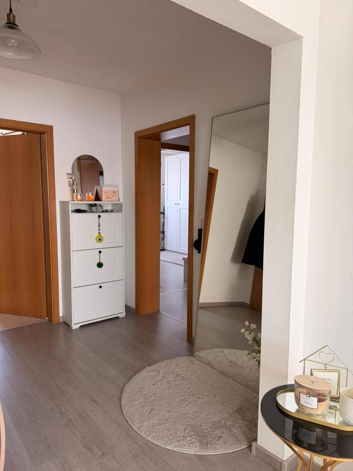 Thumbnail-Zu vermieten: Helle 3-Zimmer-Wohnung, 80qm, zentrale Lage in Lif