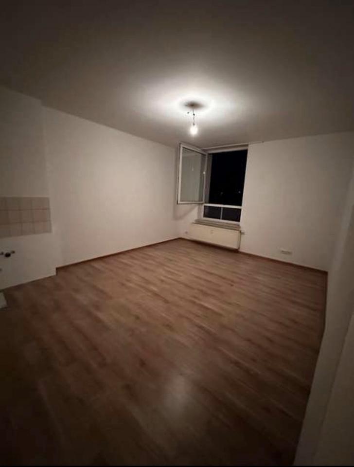 Thumbnail-Preiswerte und sanierte 1-Zimmer-Wohnung in Crimmitschau