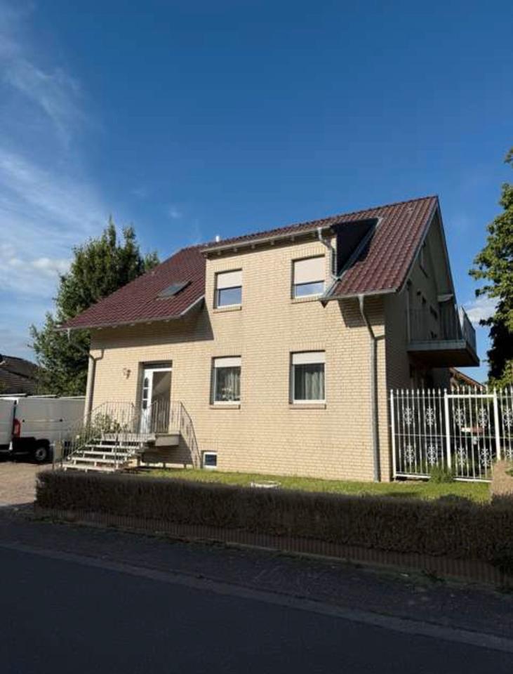 Thumbnail-Wohnung im Zweifamilienhaus