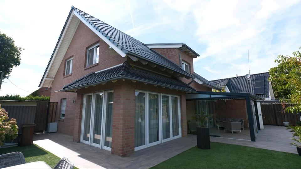 Thumbnail-Einfamilienhaus mit Garage und 4 Schlafzimmern