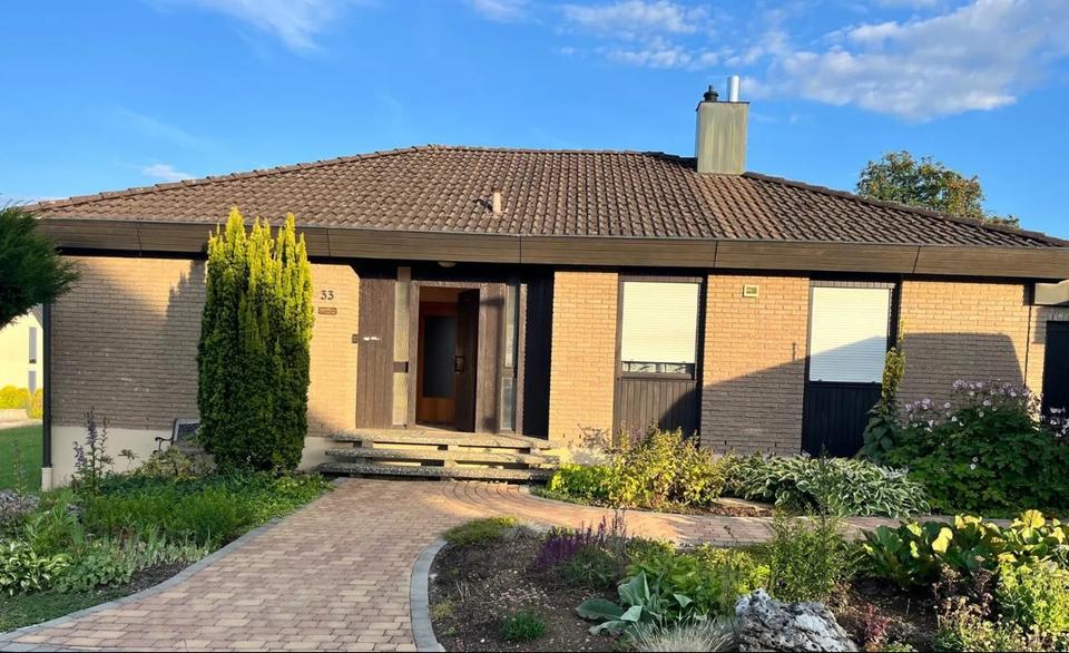 Thumbnail-Schöne 4,5 Zimmer Wohnung mit großem Garten