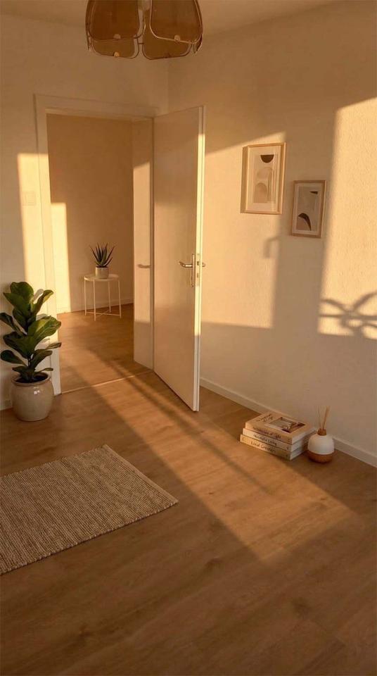 Thumbnail-Schöne helle renovierte Whg, 75qm, gepflegt, 4 Zi, ruhige Lage