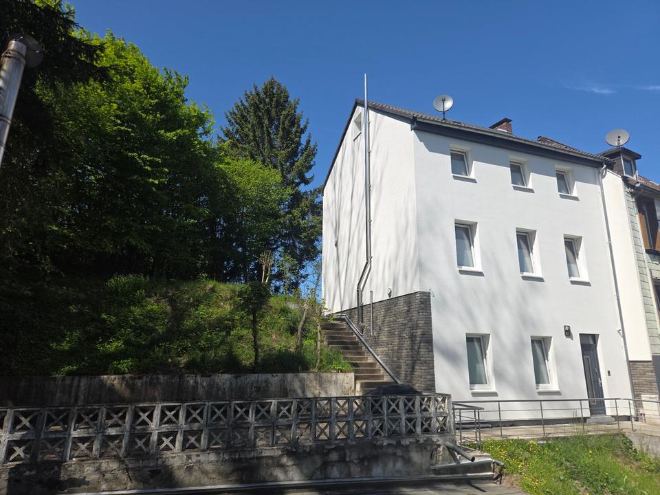 Thumbnail-Einfamilienhaus - Vollmodernisiert