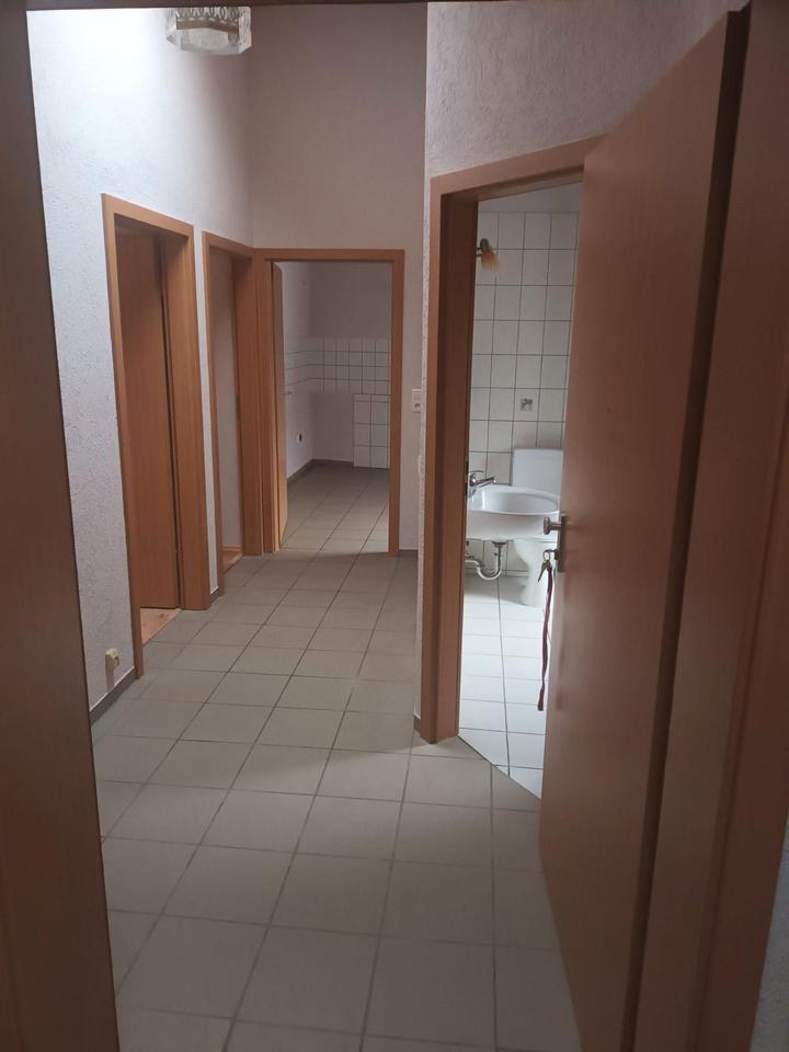 Thumbnail-2 ZKB, 67qm - Helle 2 Zimmer Wohnung in Weinheim zu vermieten