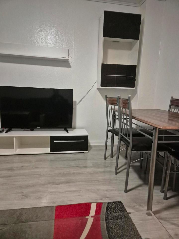 Thumbnail-Möblierte Wohnung