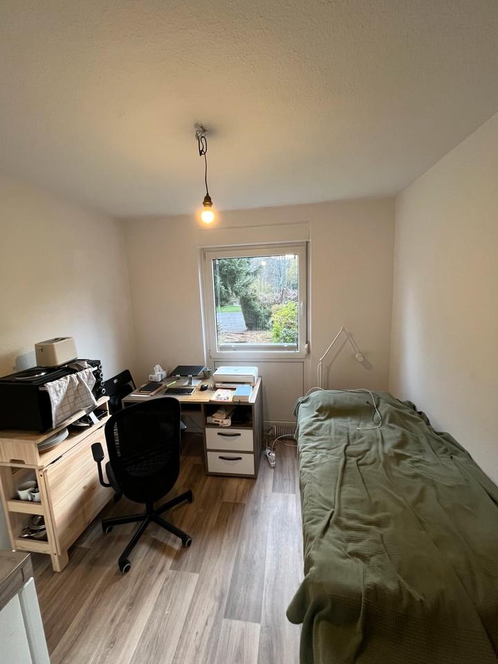 Thumbnail-Nachmieterin für 1-Zimmer-Apartment