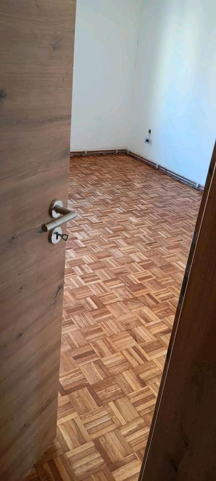 Thumbnail-kernsanierte Wohnung zu vermieten