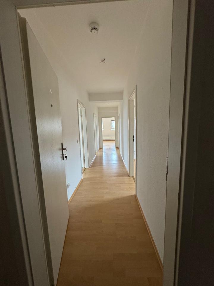 Thumbnail-3-Raum-Wohnung