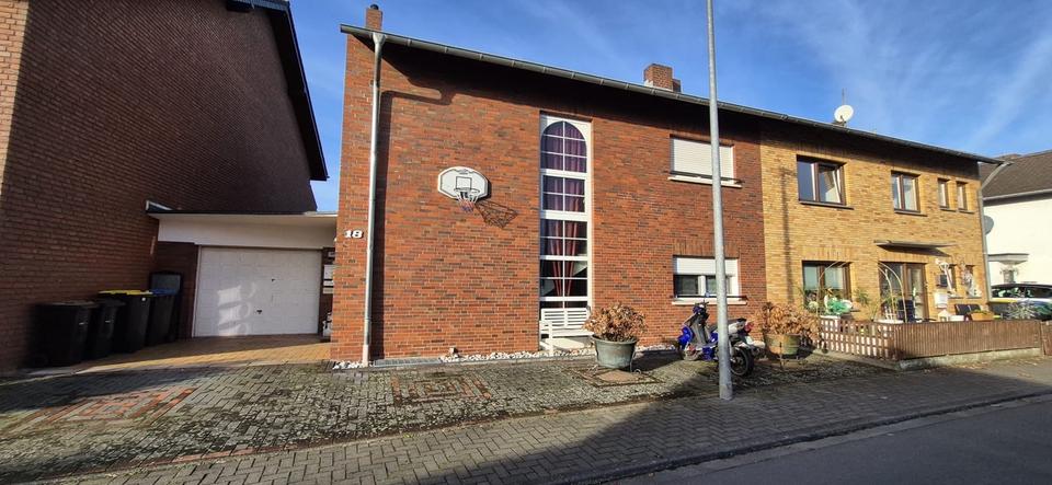 Thumbnail-Einfamilienhaus