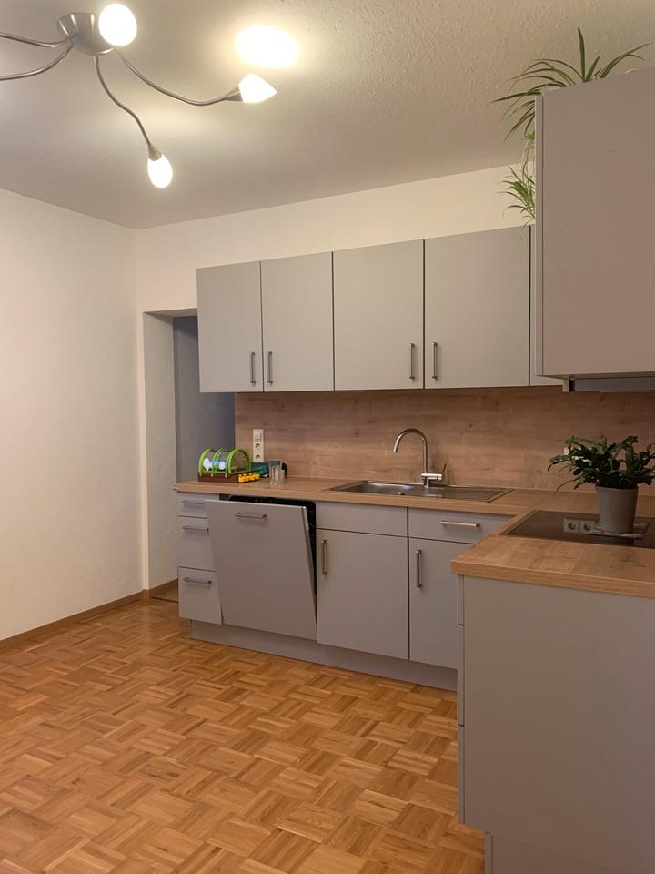 Thumbnail-5,5-Zimmer-Wohnung in Öschingen