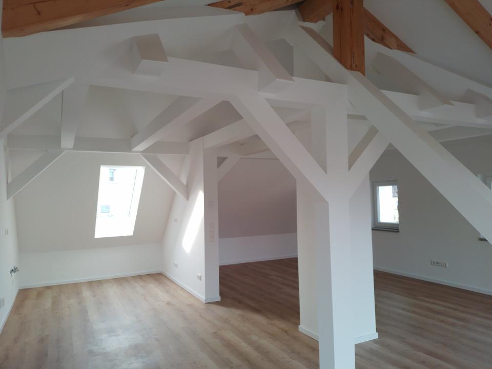 Thumbnail-Einzigartige Dachgeschosswohnung mit Traumblick – Erstbezug