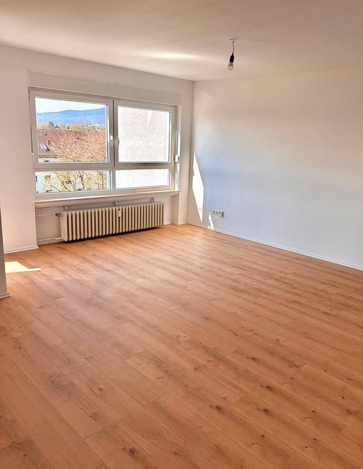 Thumbnail-Moderne renovierte 4-Zimmer Wohnung in 61449 Steinbach