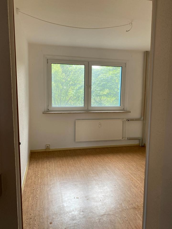 Thumbnail-3 Zimmer in Halle zu vermieten