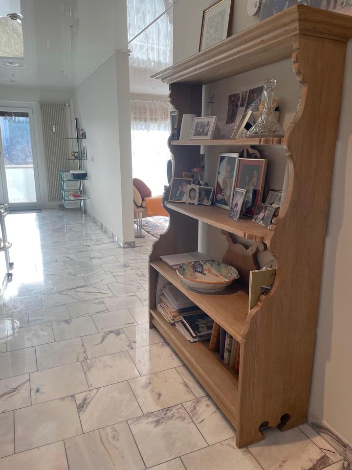 Thumbnail-Möblierte 3 ½ -Zimmer Wohnung (ca. 100QM) mit Garage zu vermieten