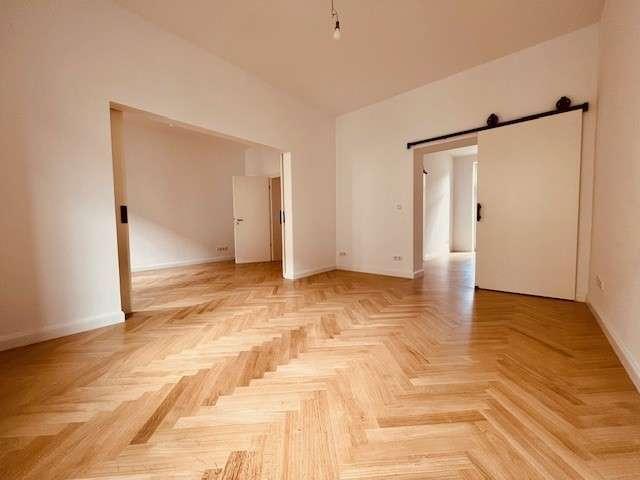 Thumbnail-Exklusve 4-Zimmer-Wohnung im Lindenhof