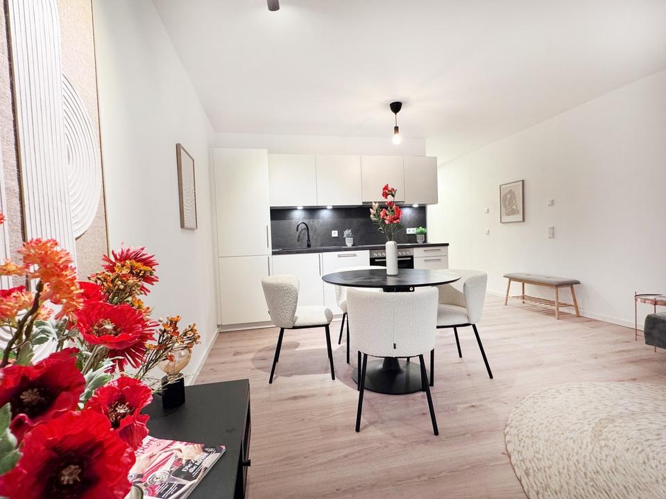 Thumbnail-**NEUBAU** Charmante 3-Zimmer mit Balkon und Einbauküche