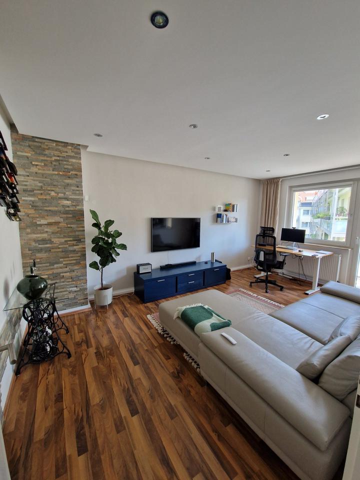 Thumbnail-UNTERMIETE: 2-Zimmer Wohnung März-Mai26 Köln Lindenthal 61m2