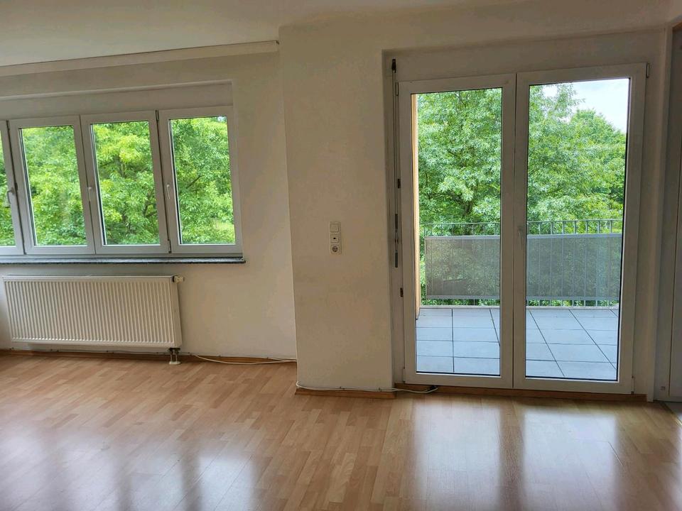 Thumbnail-4 Zimmer Wohnung Aschaffenburg Schweinheim, im Grünen, mo. 1380 €
