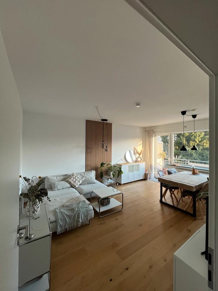 Thumbnail-Möblierte 2-Zimmer-Wohnung zur Untermiete – 1.150 € warm