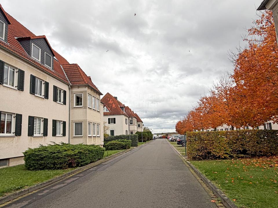 Thumbnail-Helle und großzügige 4RW-Maisonette mit eigenem Garten und Pkw-Stellplatz