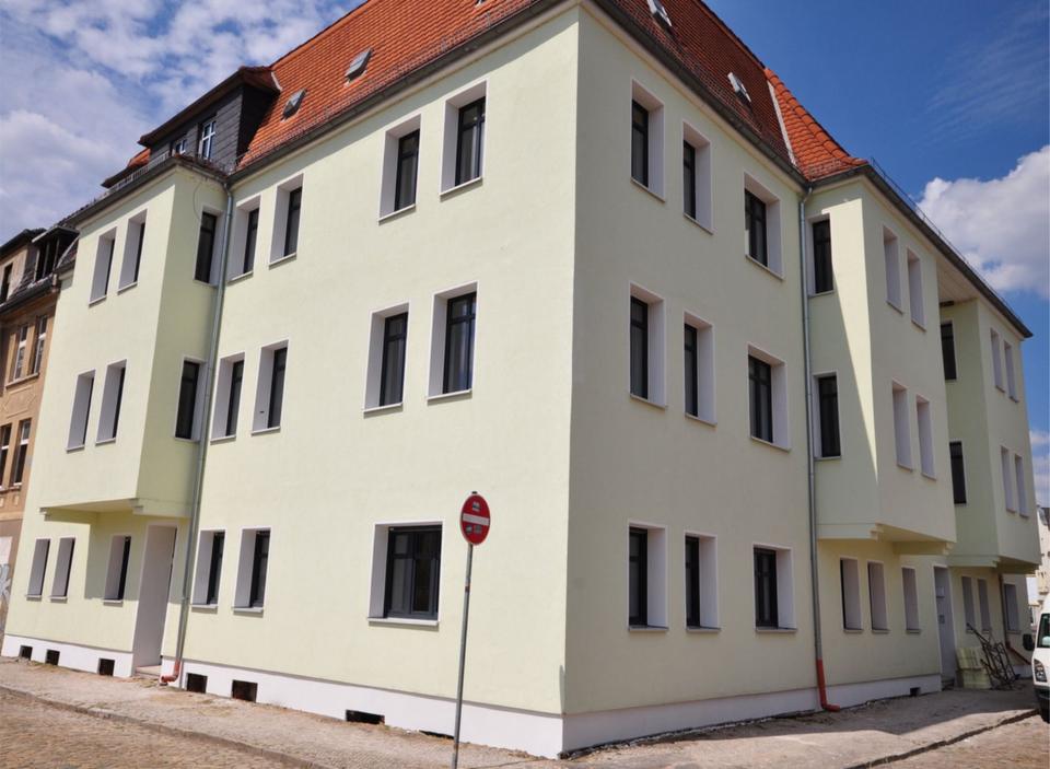 Thumbnail-tolle 2--Zi- Whg. mit super Duschbad, Balkon und separater Küche