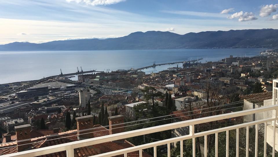 Thumbnail-EINMALIGE IMMOBILIE IN RIJEKA