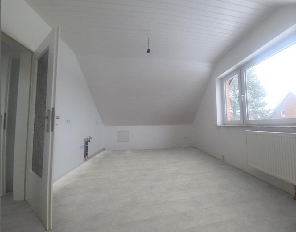 Thumbnail-2,5 Zimmer Wohnung mit 66 m2 inkl Garten in Enger