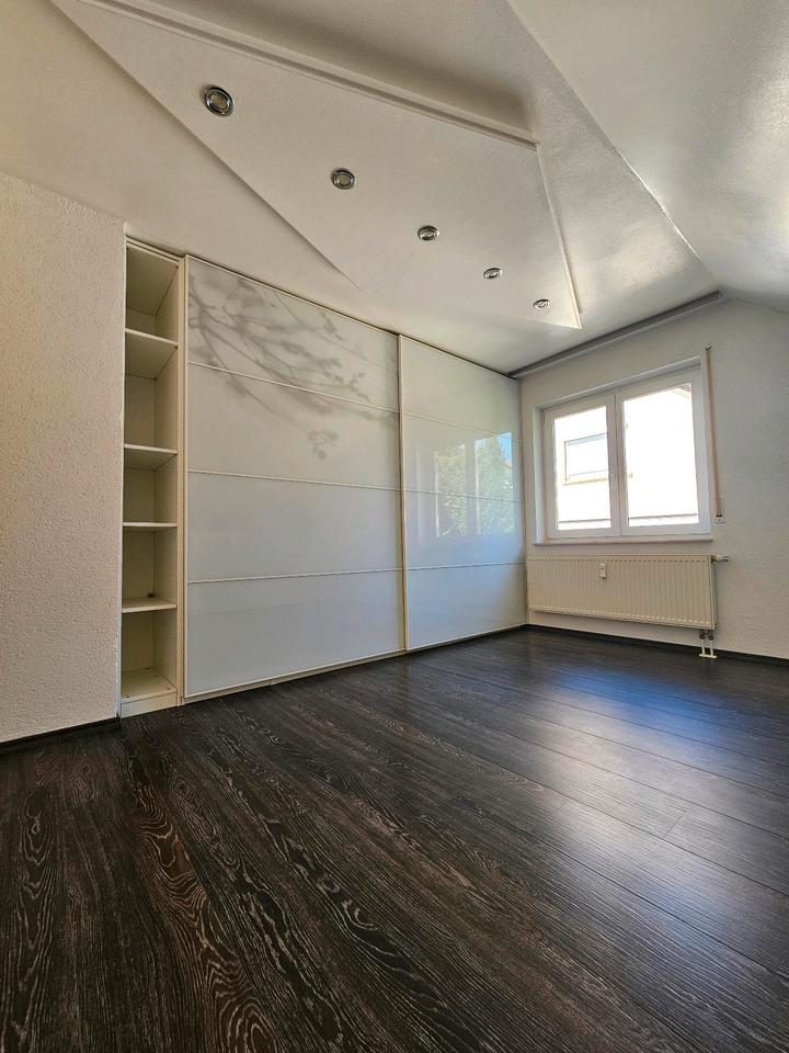 Thumbnail-118 qm 4 Zimmer Maisonette-Wohnung in Erlenbach