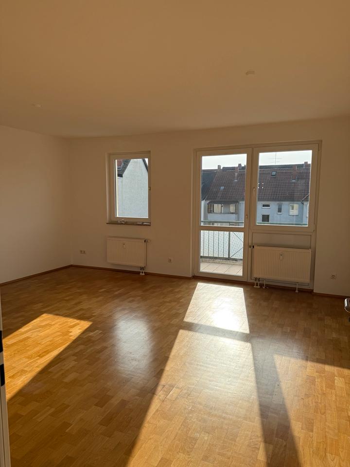 Thumbnail-2-Zimmer-Wohnung mit Balkon, Weitblick und Carport in Toplage