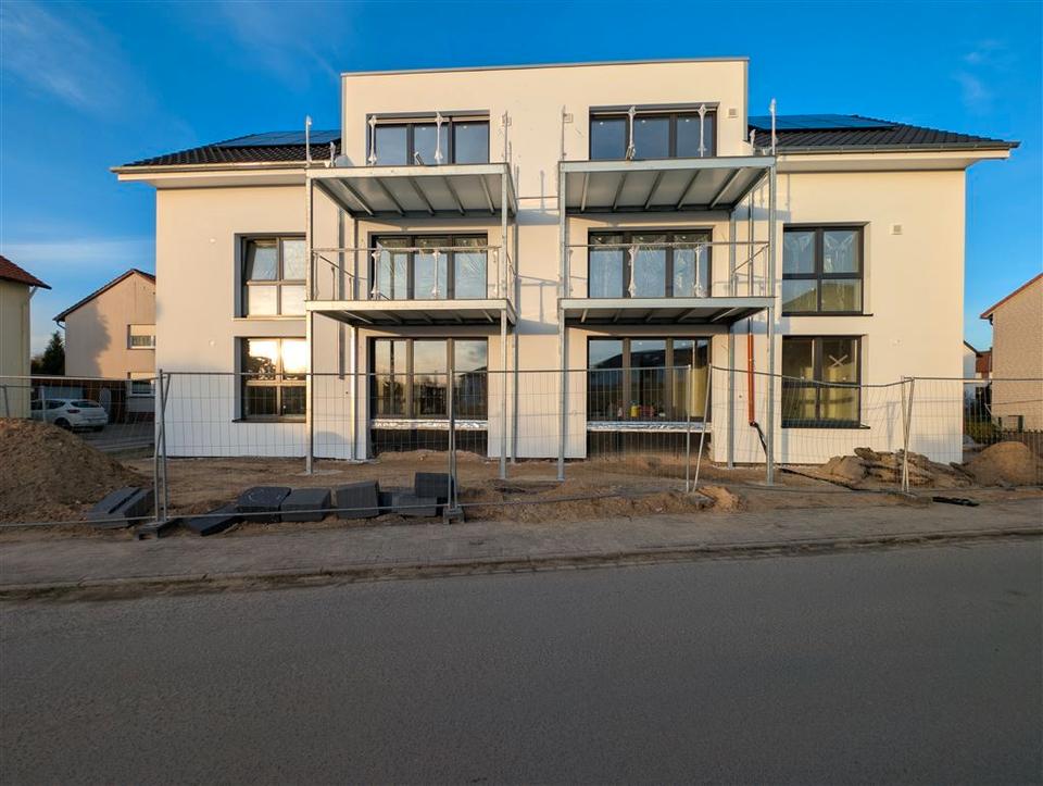 Thumbnail-Erstbezug! Stilvolle 2 & 3-ZKB-Neubauwohnung mit Terrasse oder Balkon